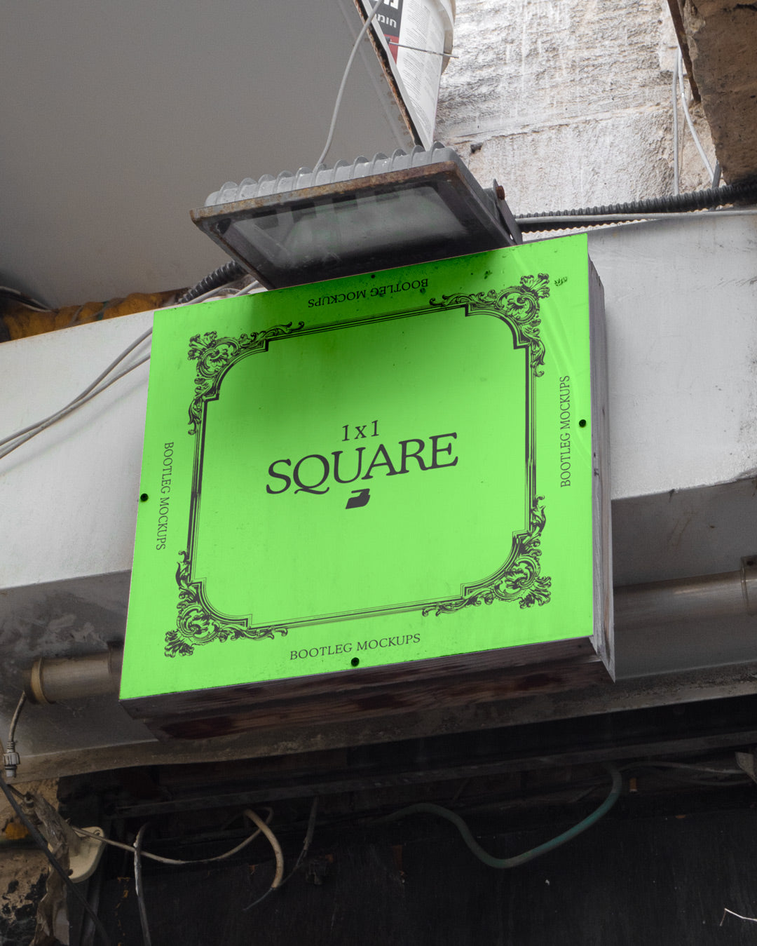 SQUARE-02
